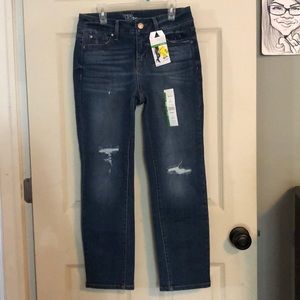 Straight Ripped Jeans